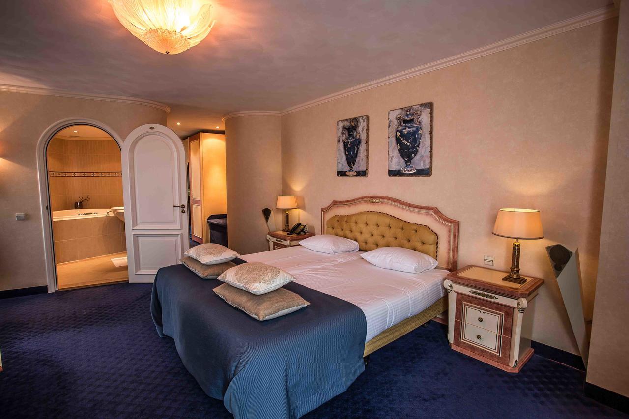 De Koperen Hoogte Hotel Lichtmis Екстериор снимка